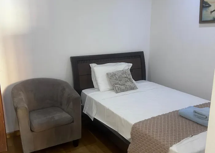 Ithaki Phinikoudes Apartments No. 106